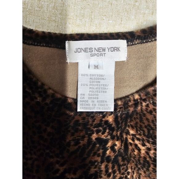 JONES NEW YORK Velour Animal Priht Top Sz Med Whimsigoth Clubwear Short Sleeve - Picture 3 of 6